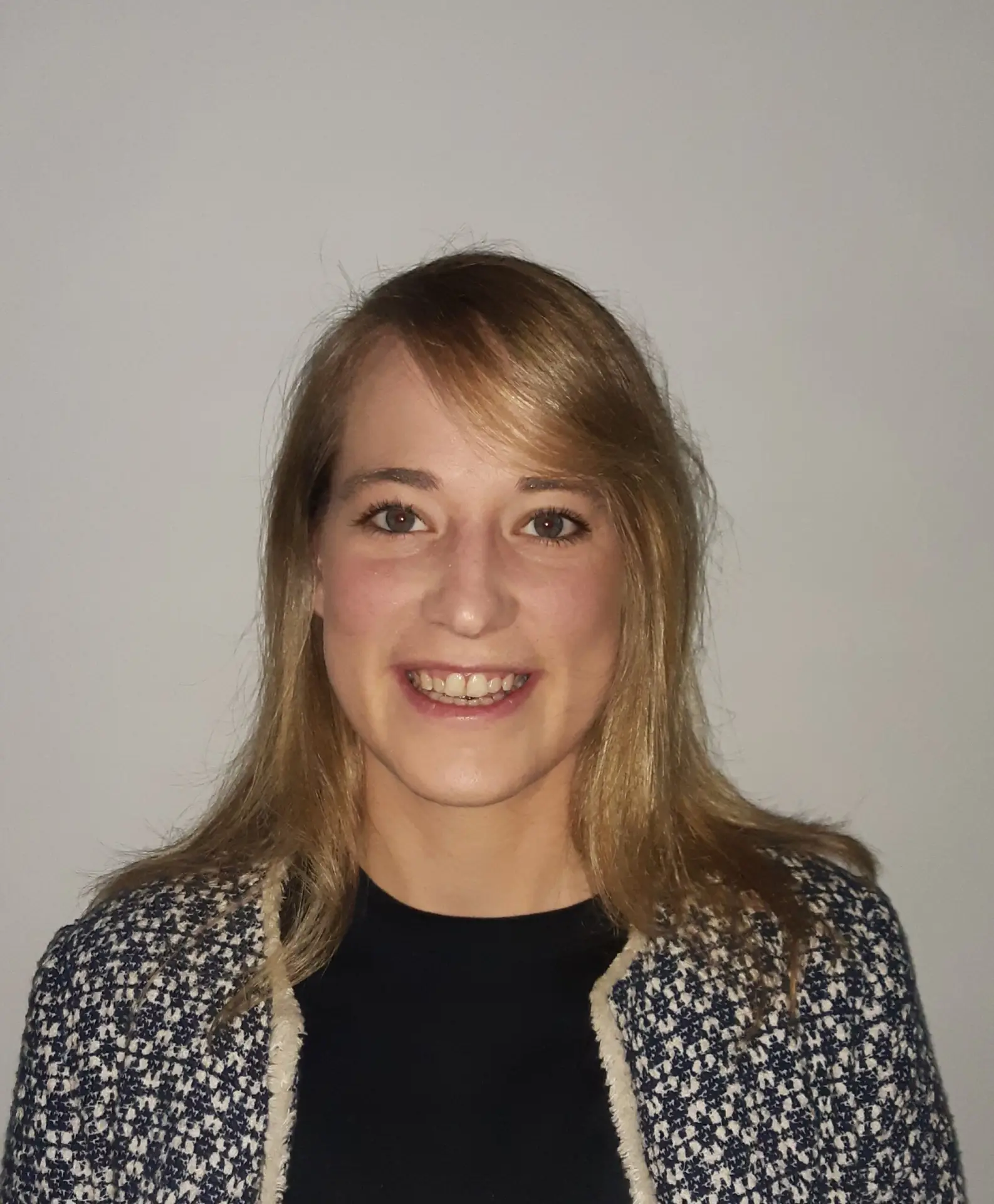 Dr Sandra Green